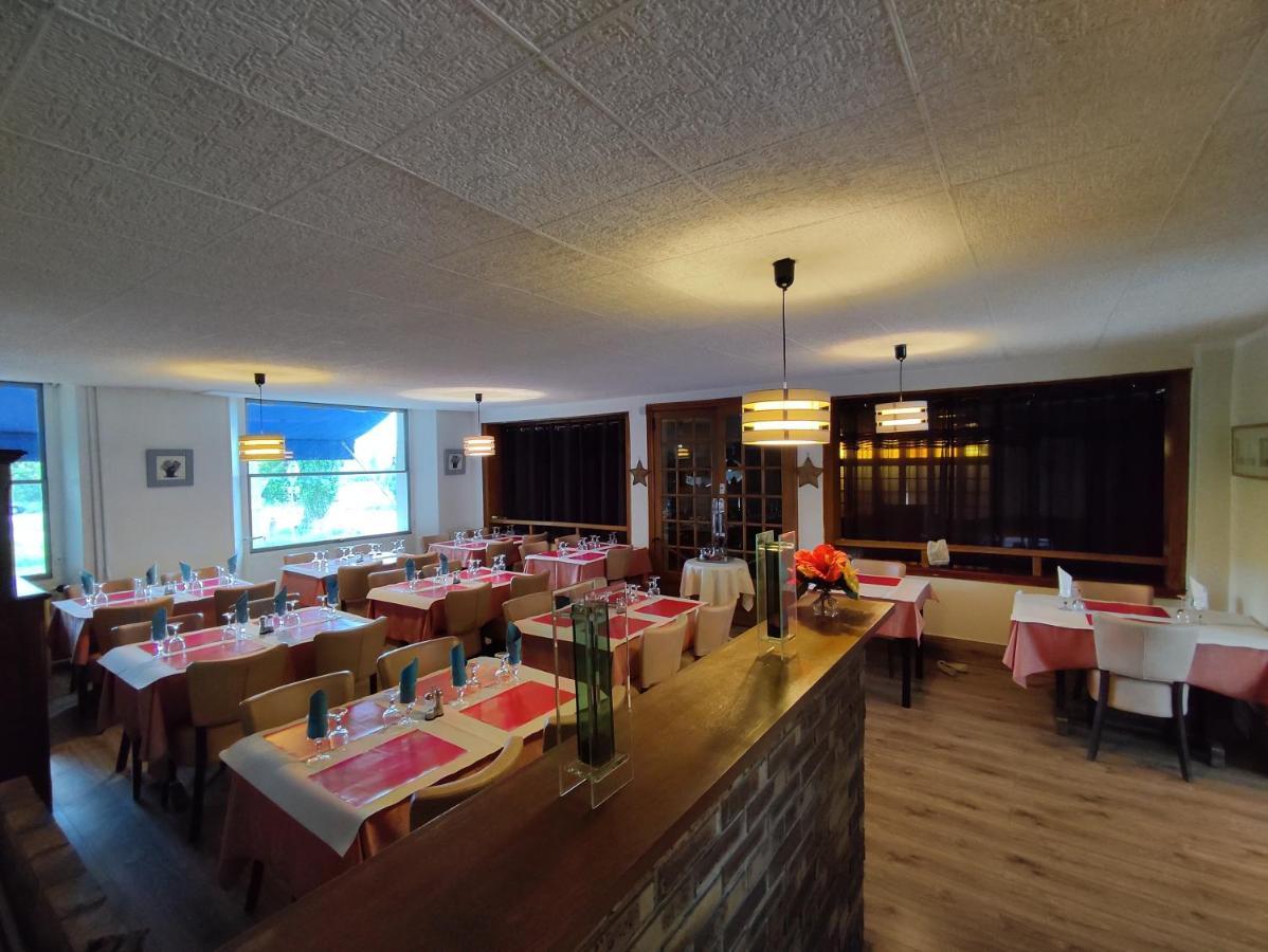 Aux Trois Rois Hotel Pont-Sur-Yonne Eksteriør billede